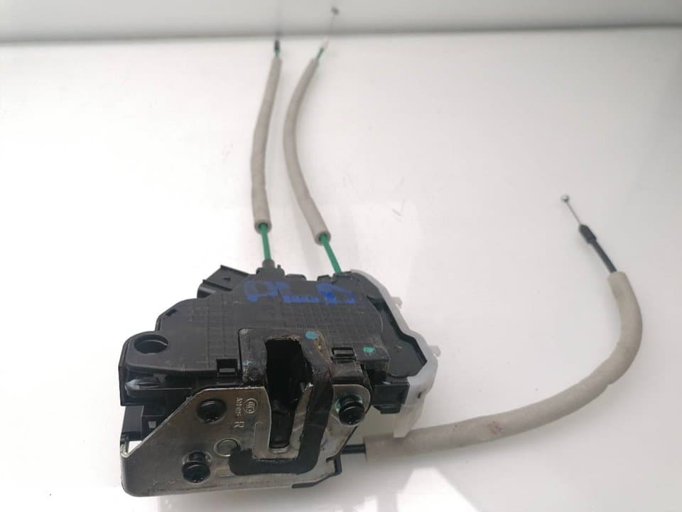 Cerradura puerta delantera derecha SSANGYONG TIVOLI 2
