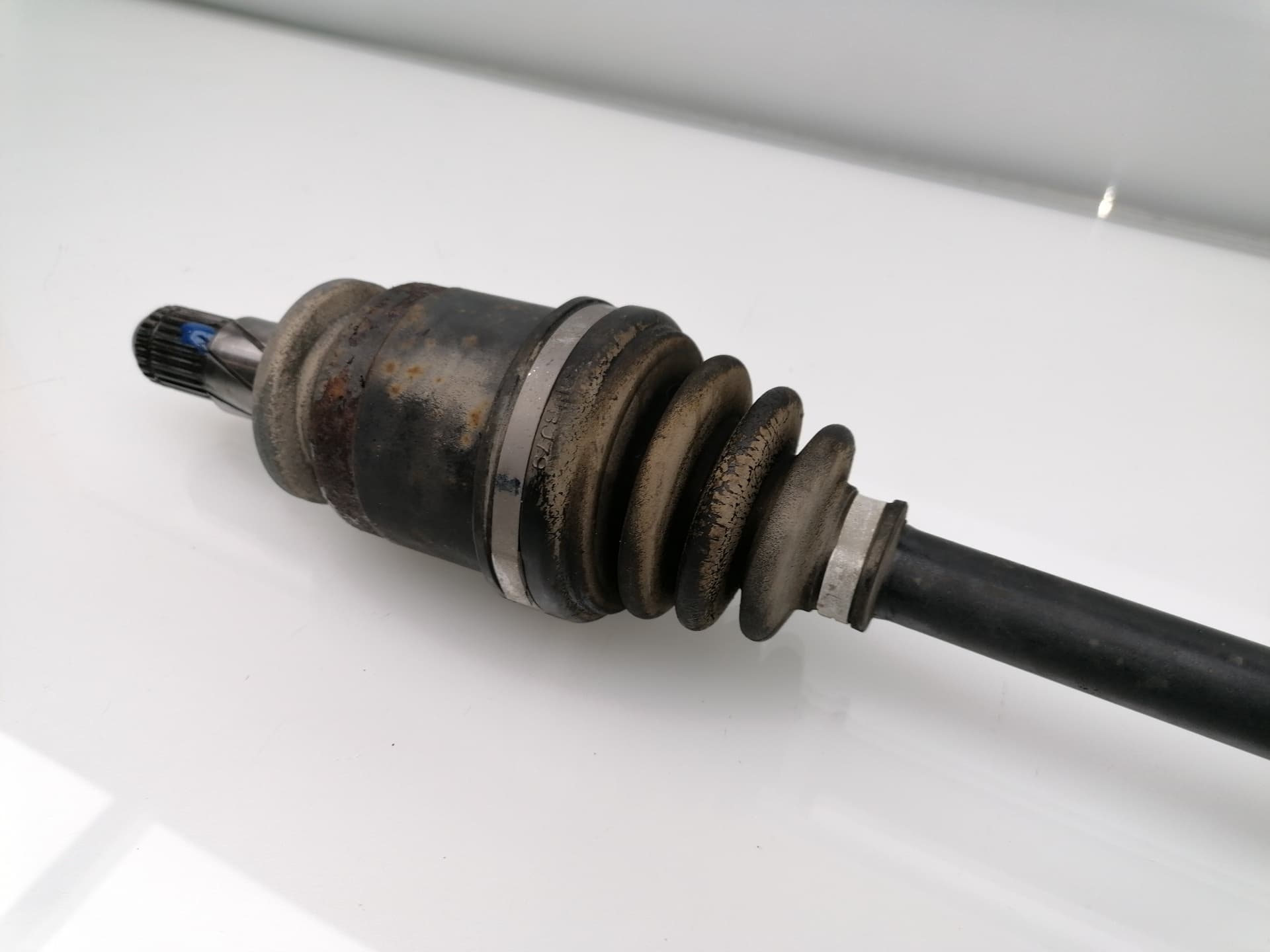 Recambio SUBARU IMPREZA G12 ref. 28421FG040 3