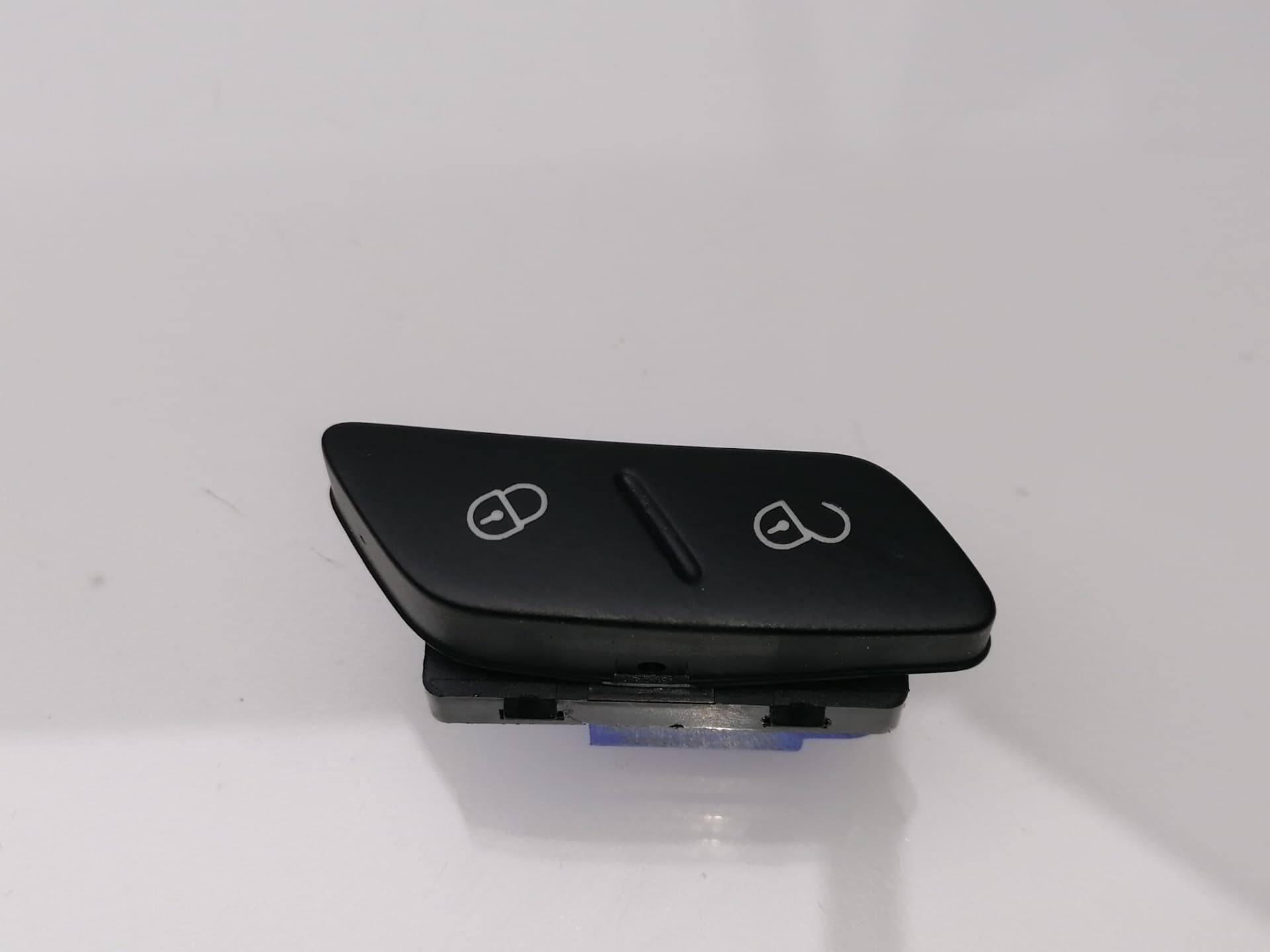 Interruptor VOLKSWAGEN SCIROCCO (137)
