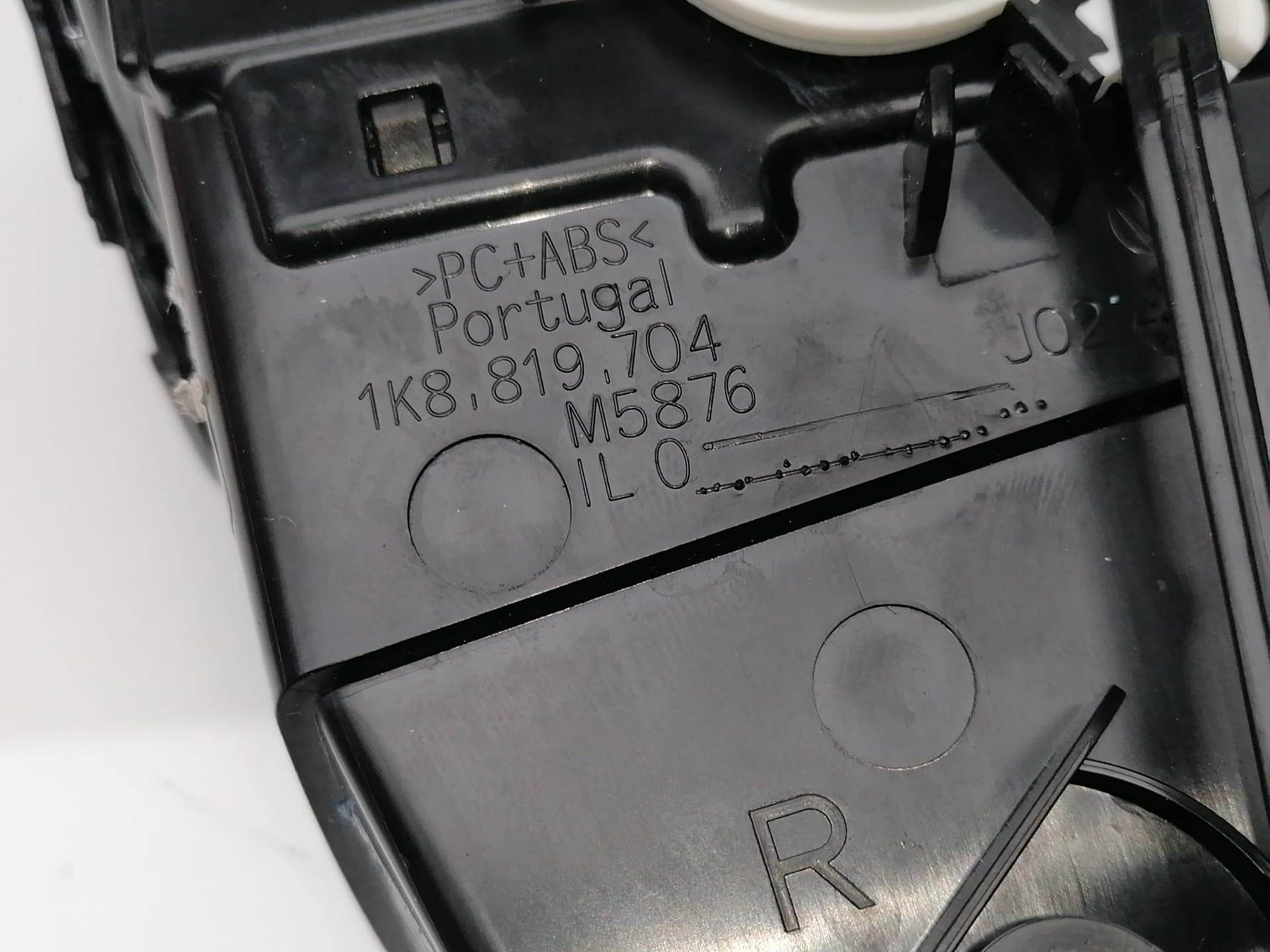 Plastico VOLKSWAGEN SCIROCCO (137) 2