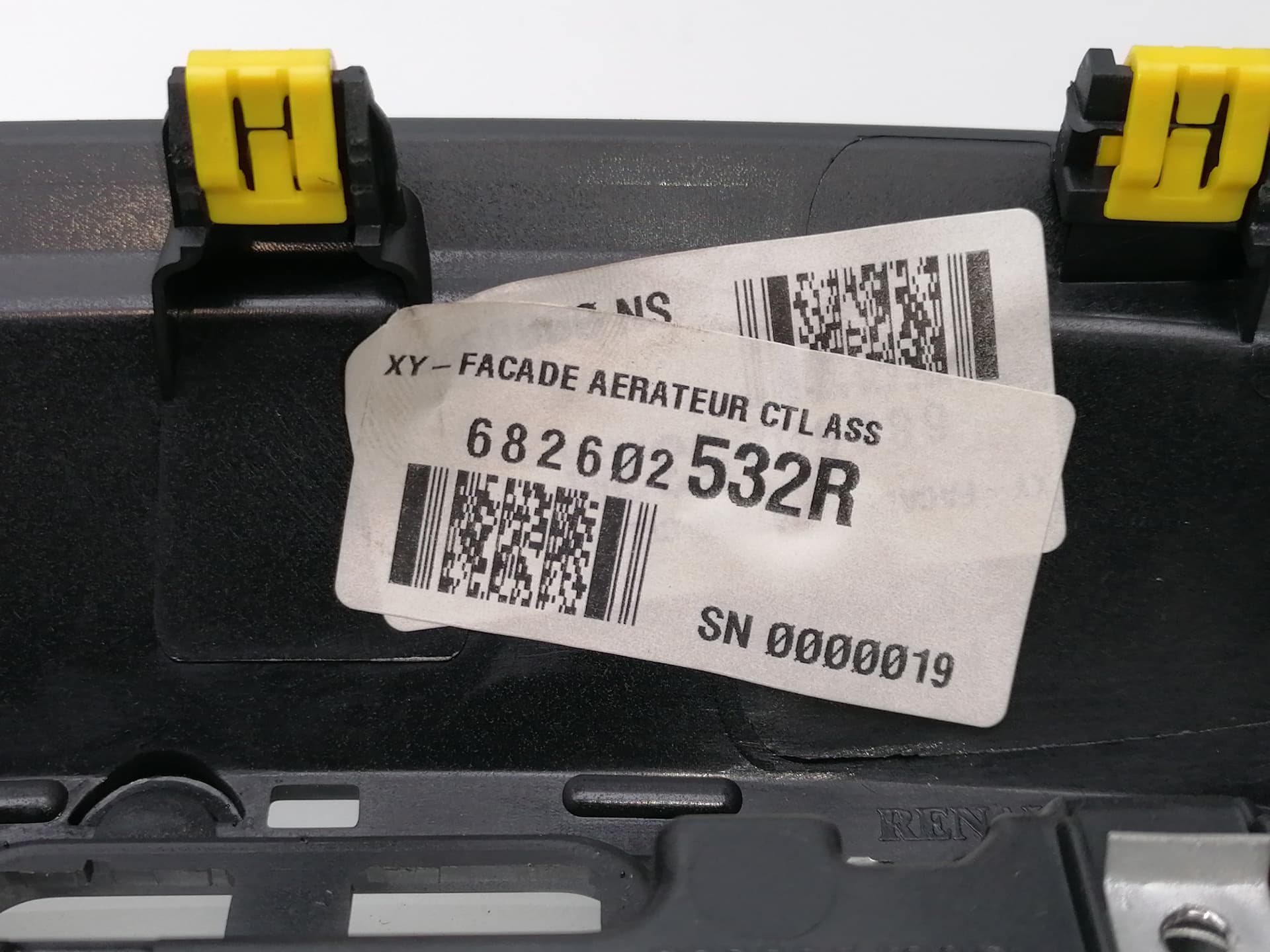 Plastico RENAULT CLIO IV 2