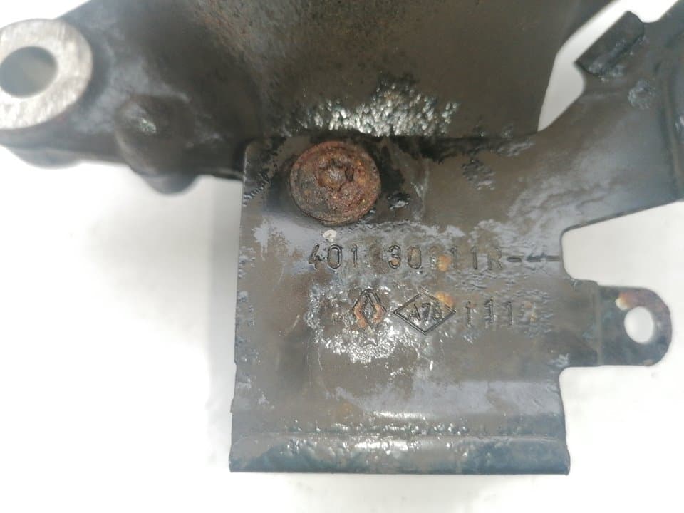 Mangueta delantera izquierda RENAULT CLIO IV 4