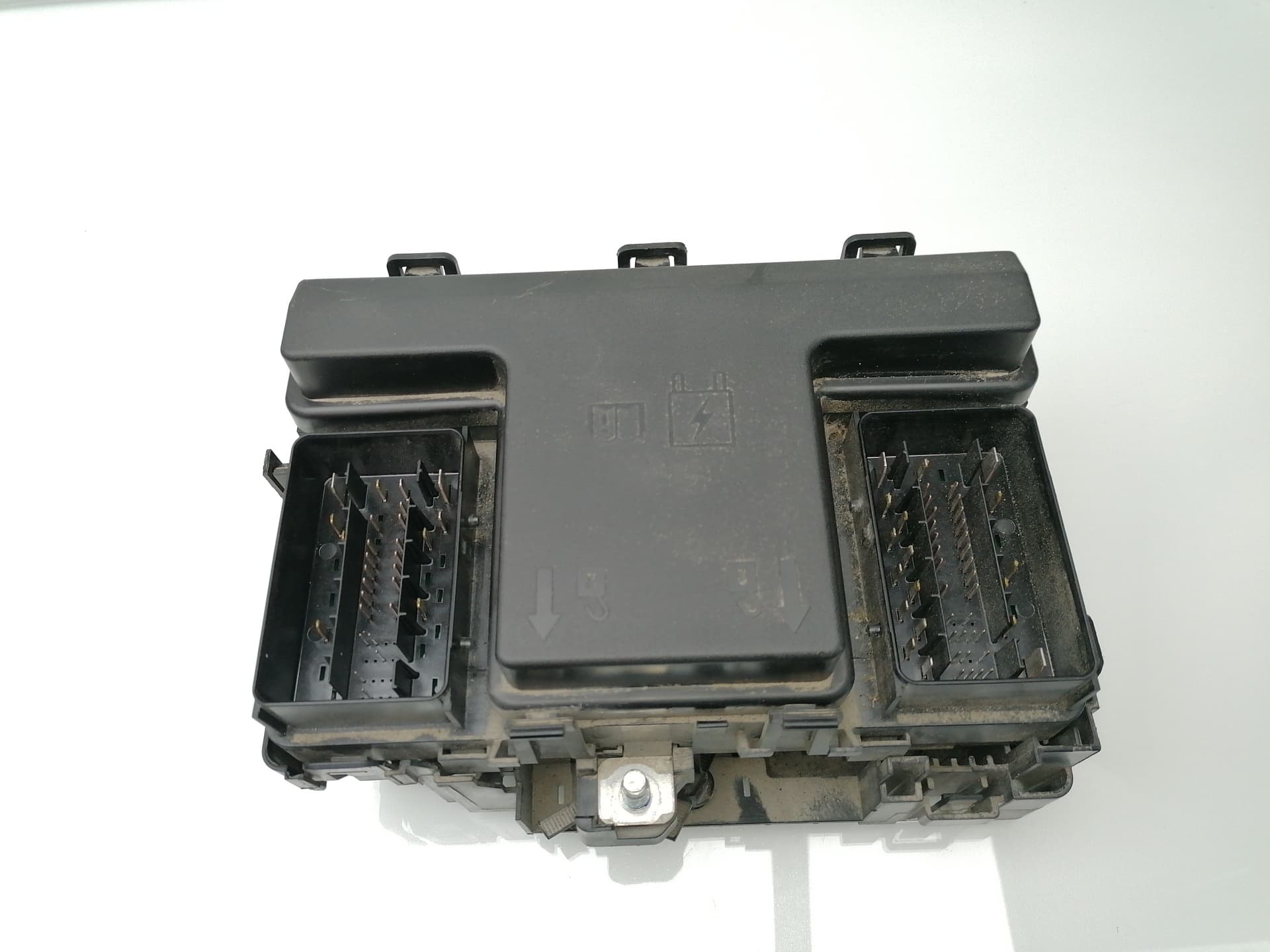 Caja reles / fusibles FORD RANGER (EQ)