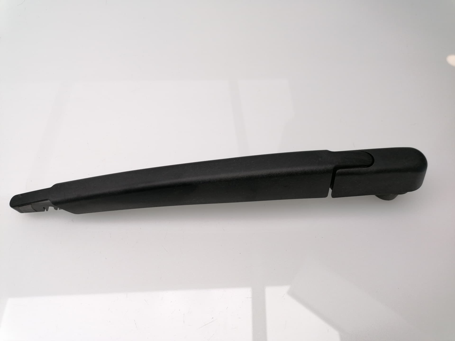 Brazo limpia trasero NISSAN QASHQAI (J11)