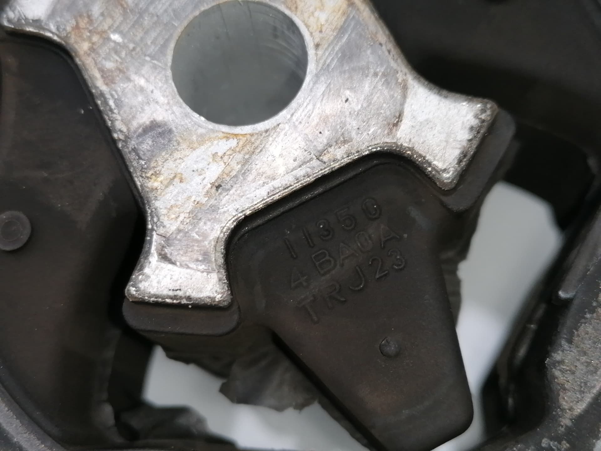 Soporte motor NISSAN QASHQAI (J11) 2