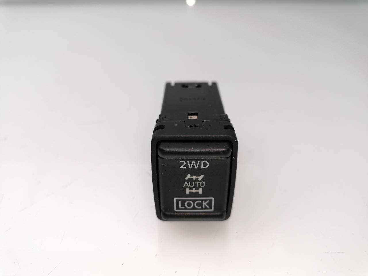 Interruptor NISSAN QASHQAI (J11)