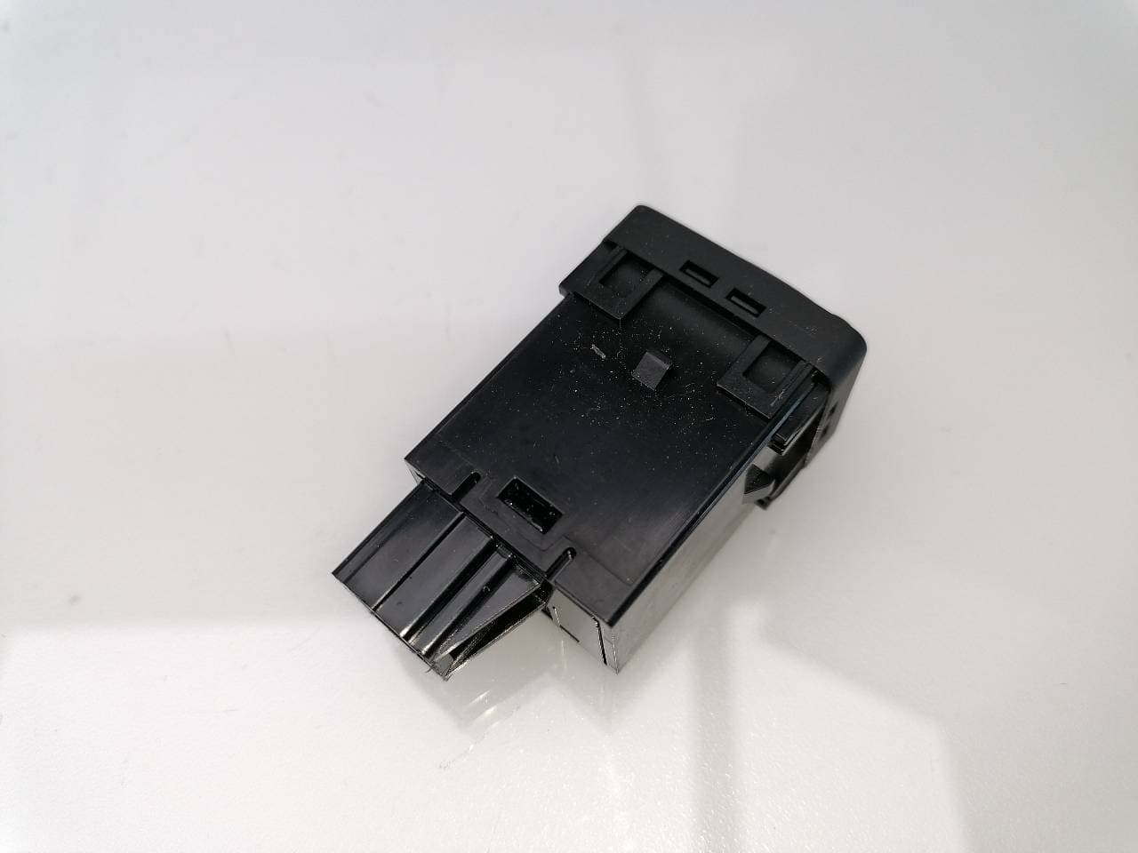 Interruptor NISSAN QASHQAI (J11) 3