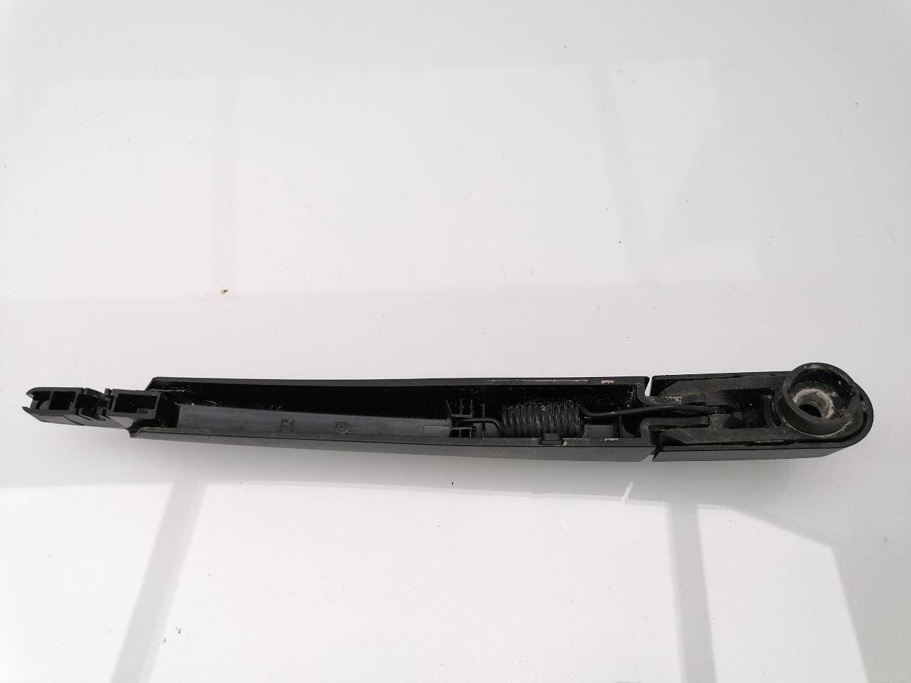 Brazo limpia trasero NISSAN QASHQAI (J11) 2