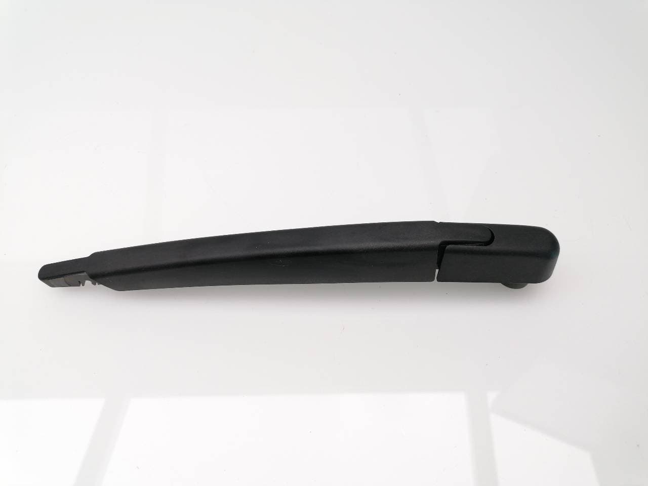 Brazo limpia trasero NISSAN QASHQAI (J11)