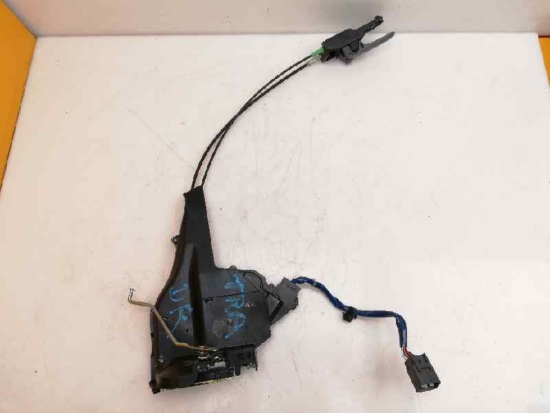 Cerradura puerta trasera derecha TOYOTA RAV 4 (A2)