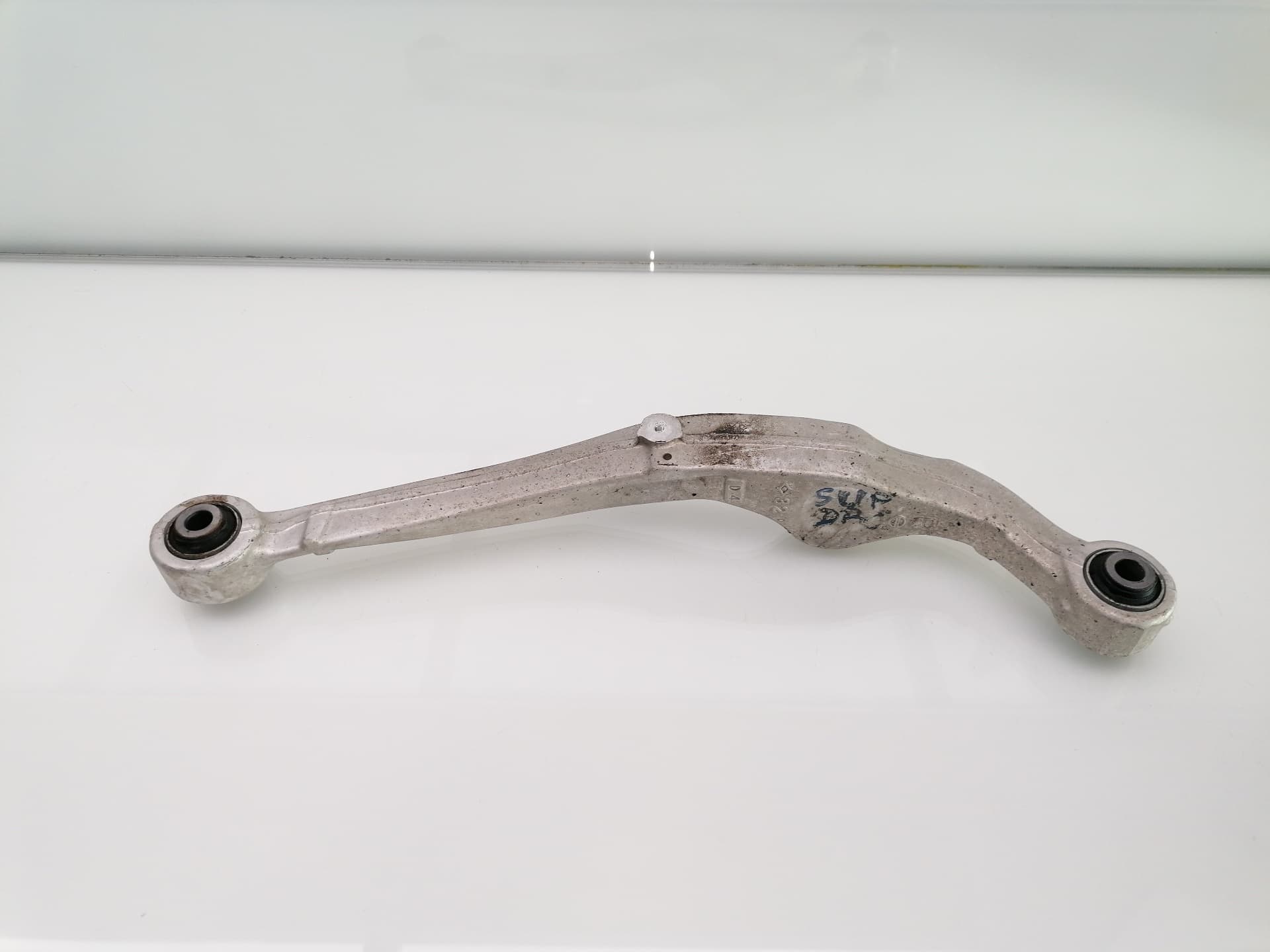 Brazo suspension superior trasero derecho NISSAN X-TRAIL (T31)