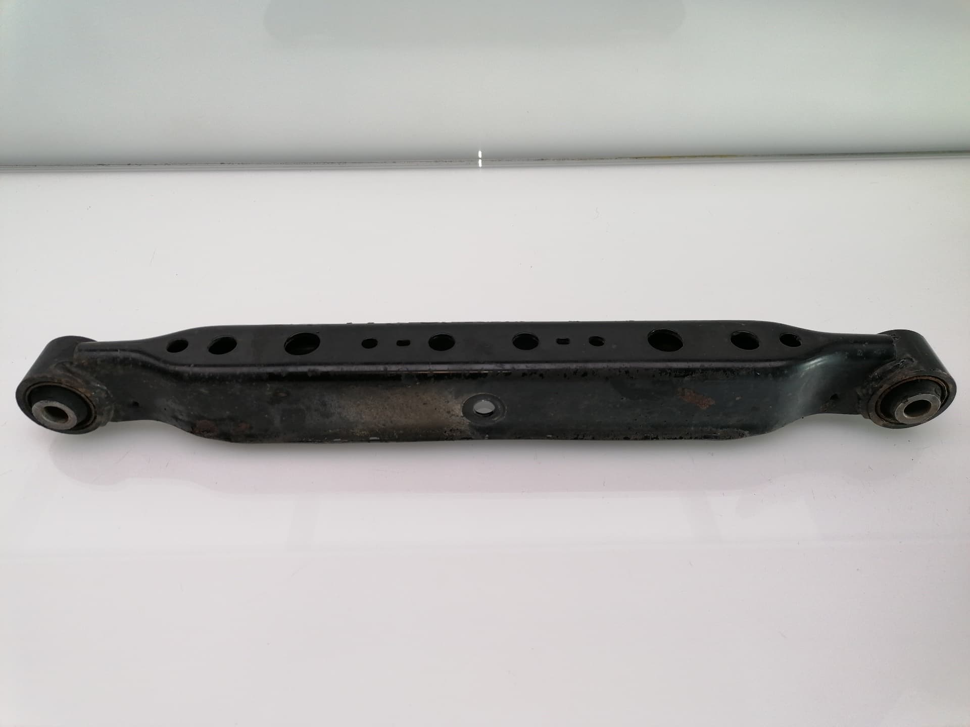 Brazo suspension inferior trasero izquierdo NISSAN X-TRAIL (T31) 3