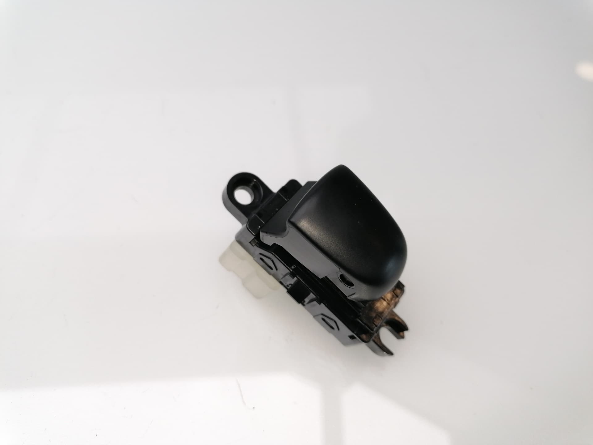 Mando elevalunas delantero derecho NISSAN X-TRAIL (T31)