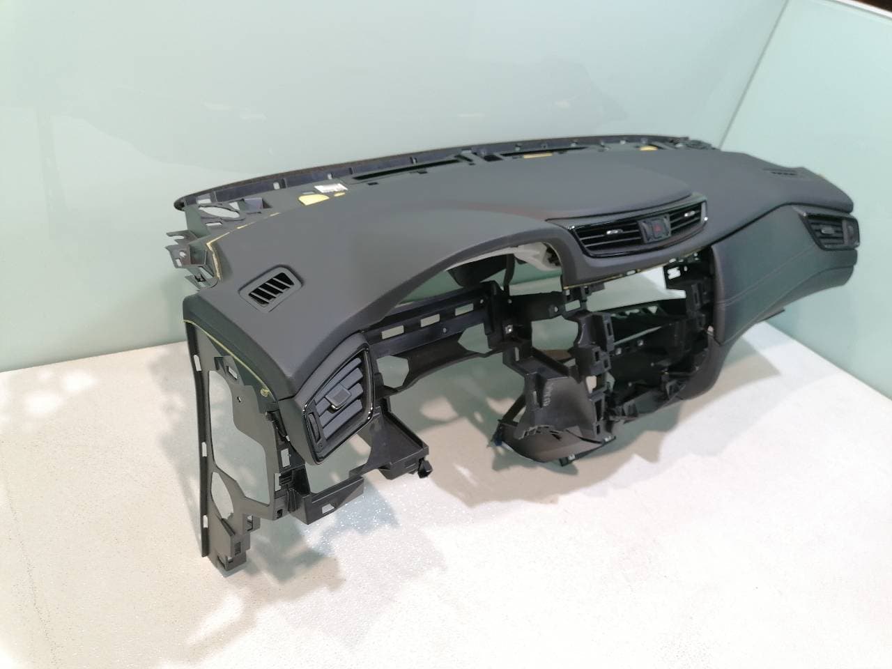Salpicadero NISSAN X-TRAIL (T31) 4