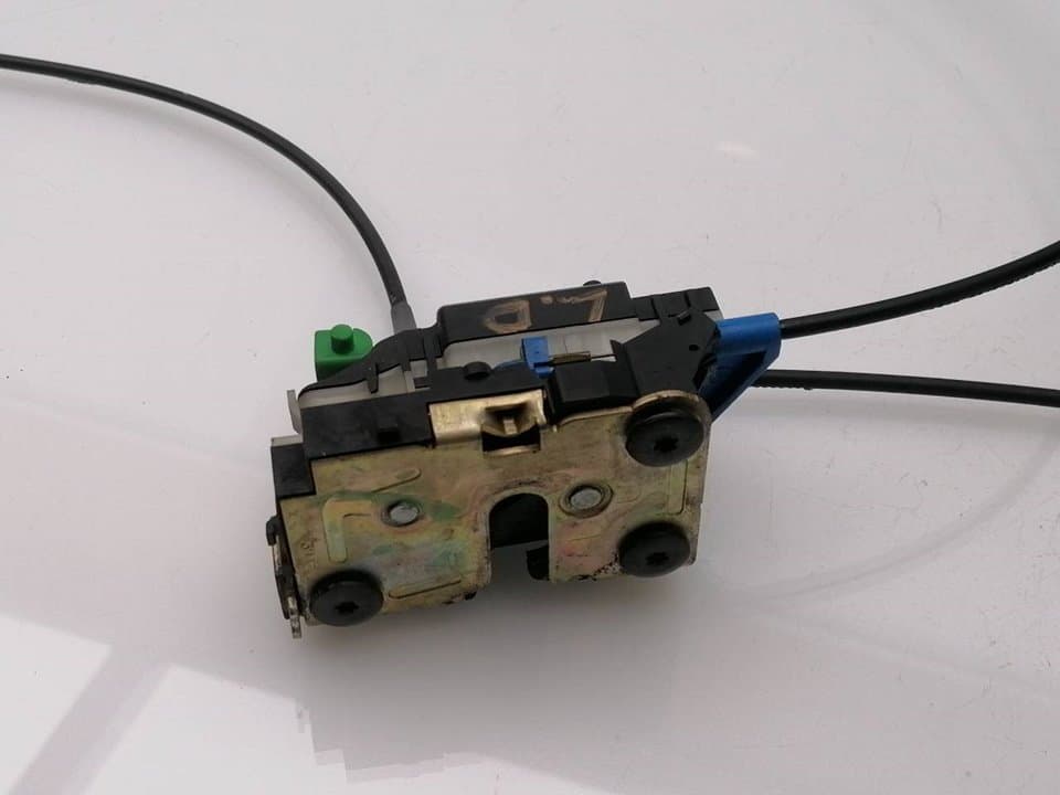Cerradura puerta lateral derecha NISSAN KUBISTAR (X76)