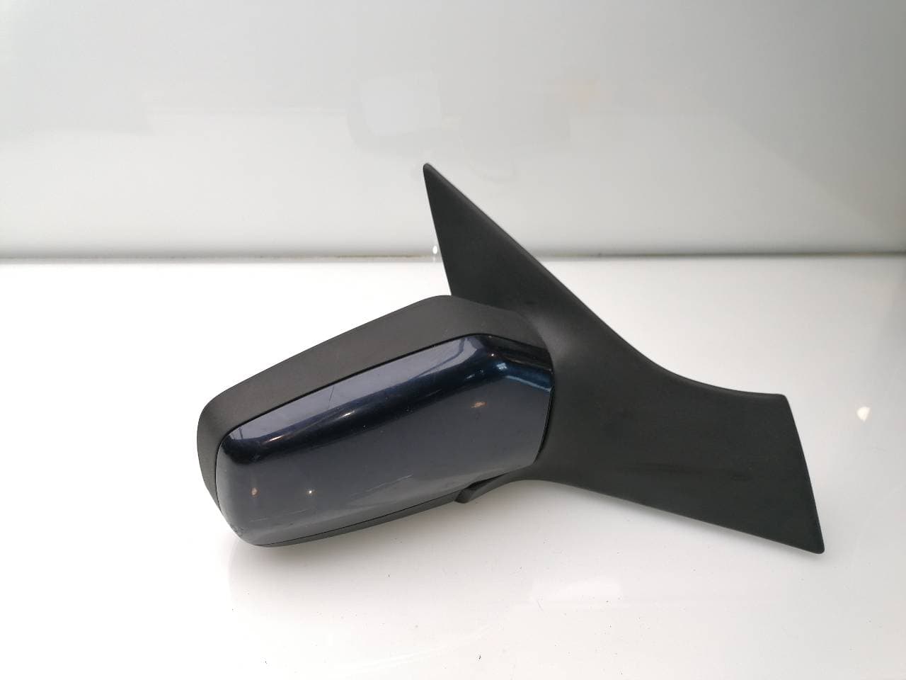 Retrovisor derecho CITROEN XANTIA BERLINA 4