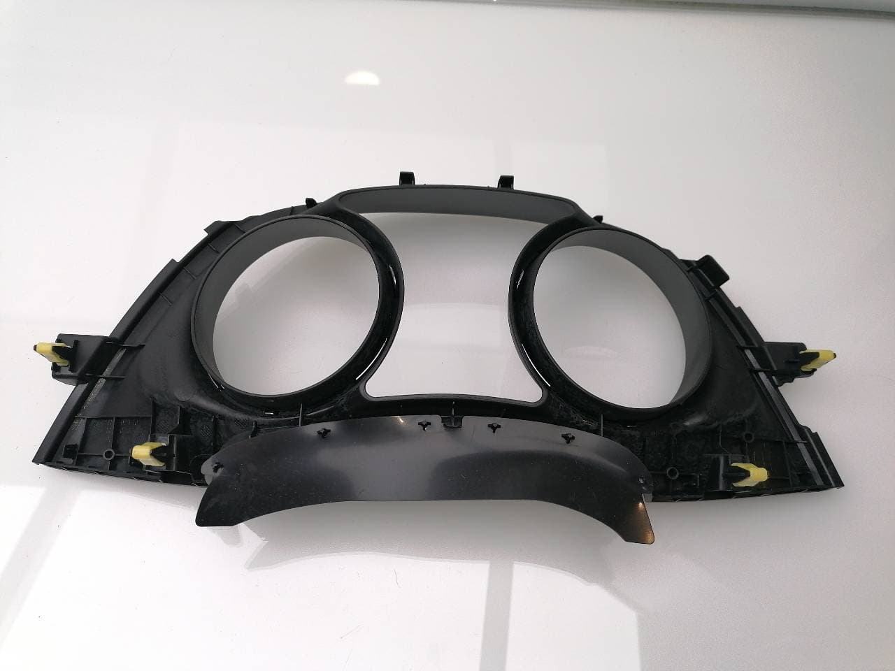 Plastico TOYOTA AURIS 2