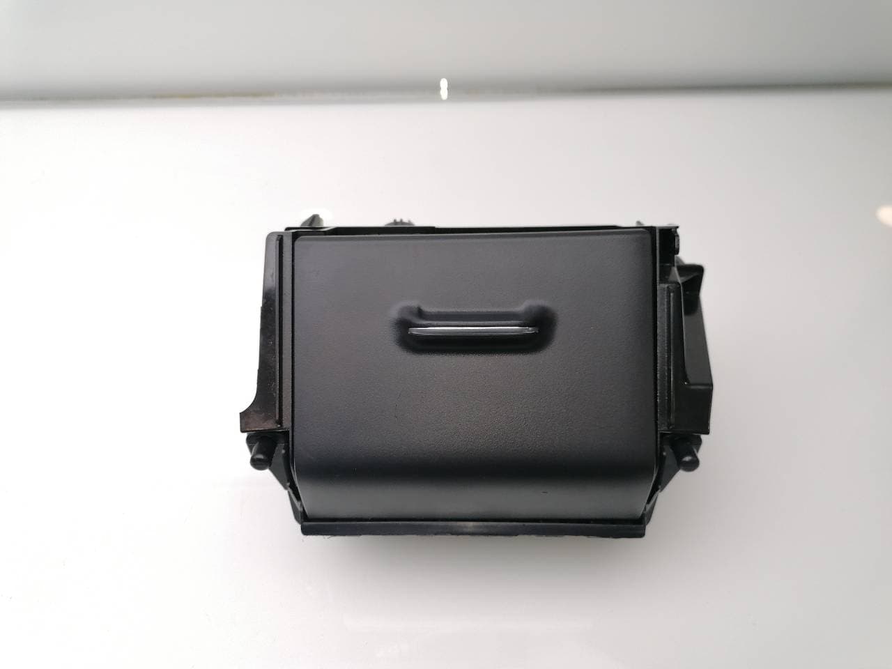 Plastico TOYOTA AURIS