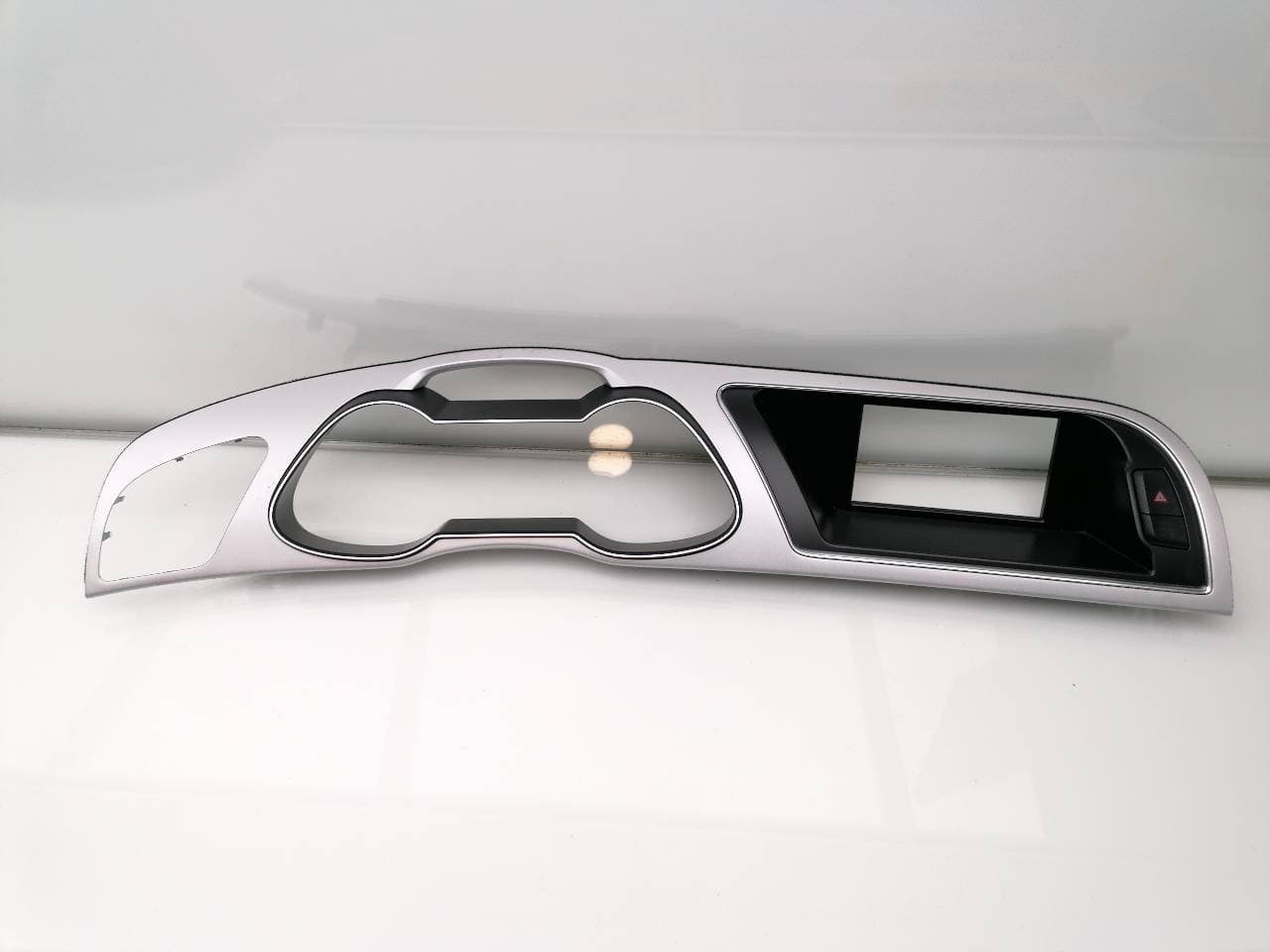 Plastico AUDI A4 AVANT (8E)