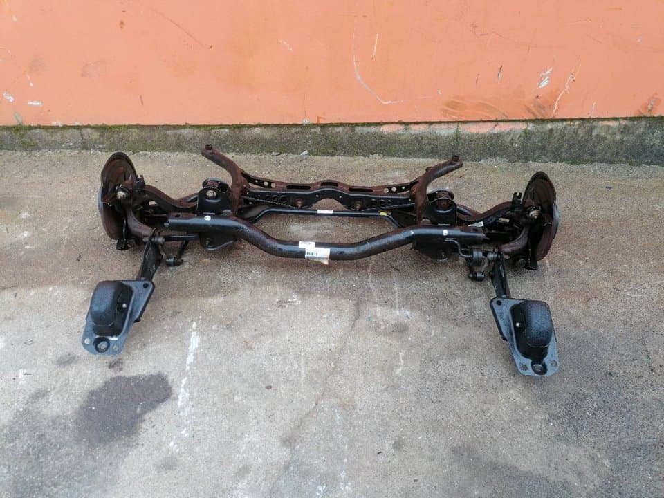 Puente trasero VOLKSWAGEN GOLF VI VARIANT (AJ5)