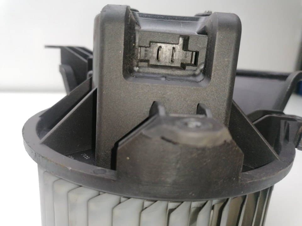 Motor calefaccion PEUGEOT BIPPER 3