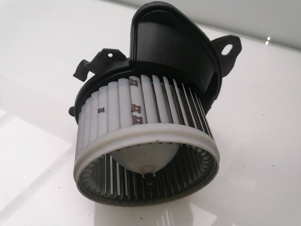Motor calefaccion PEUGEOT BIPPER 2