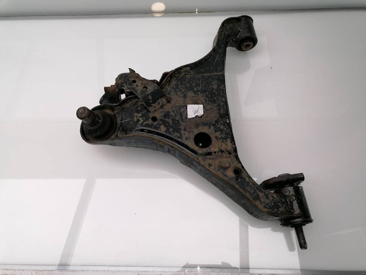 Brazo suspension inferior delantero izquierdo NISSAN NP300 PICK-UP (D23) 4