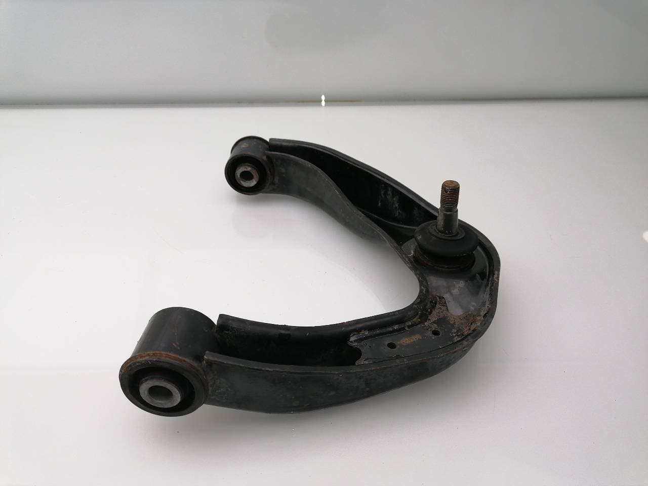 Brazo suspension superior delantero izquierdo NISSAN NP300 PICK-UP (D23) 3