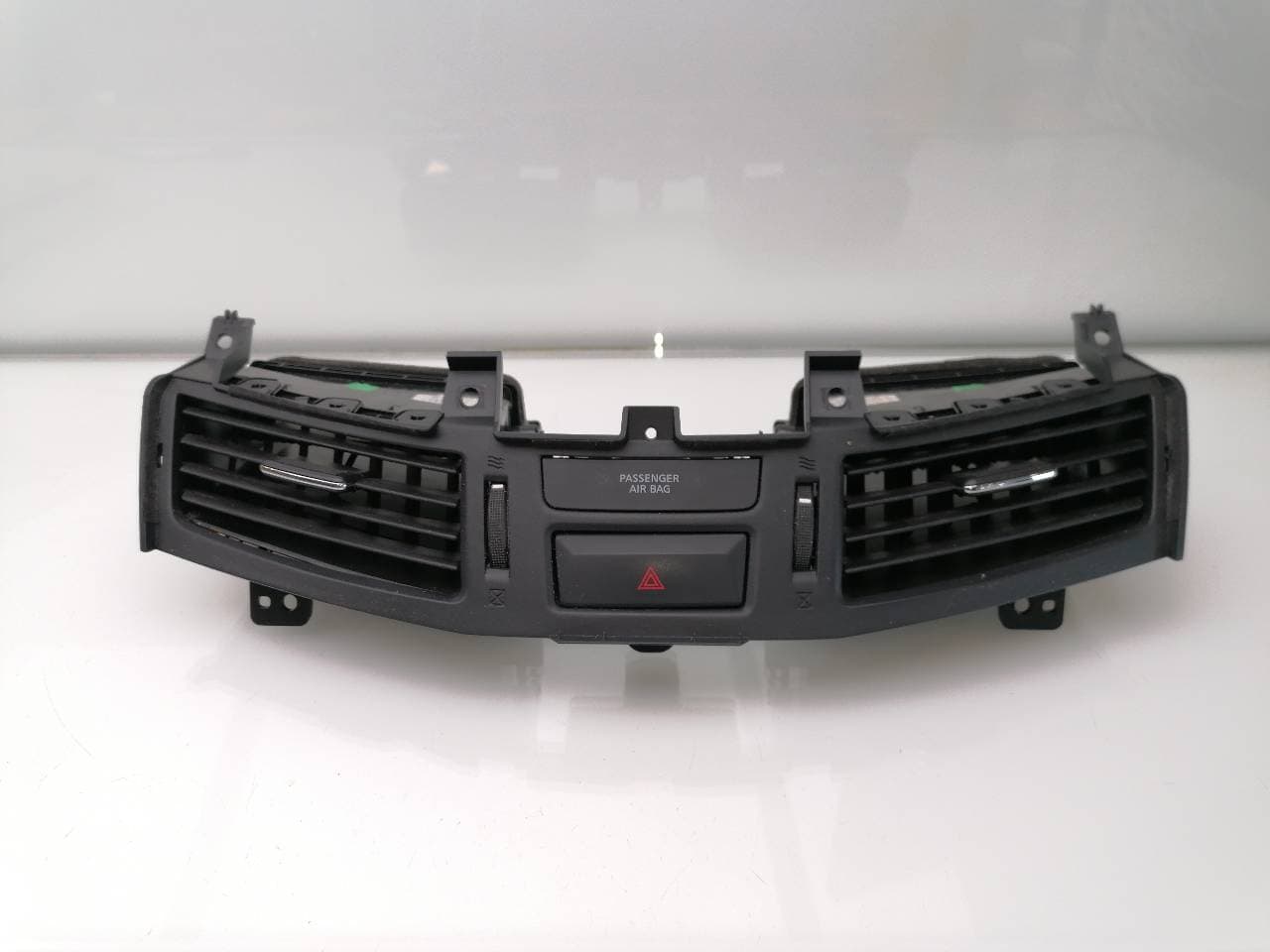 Plastico NISSAN NP300 PICK-UP (D23)