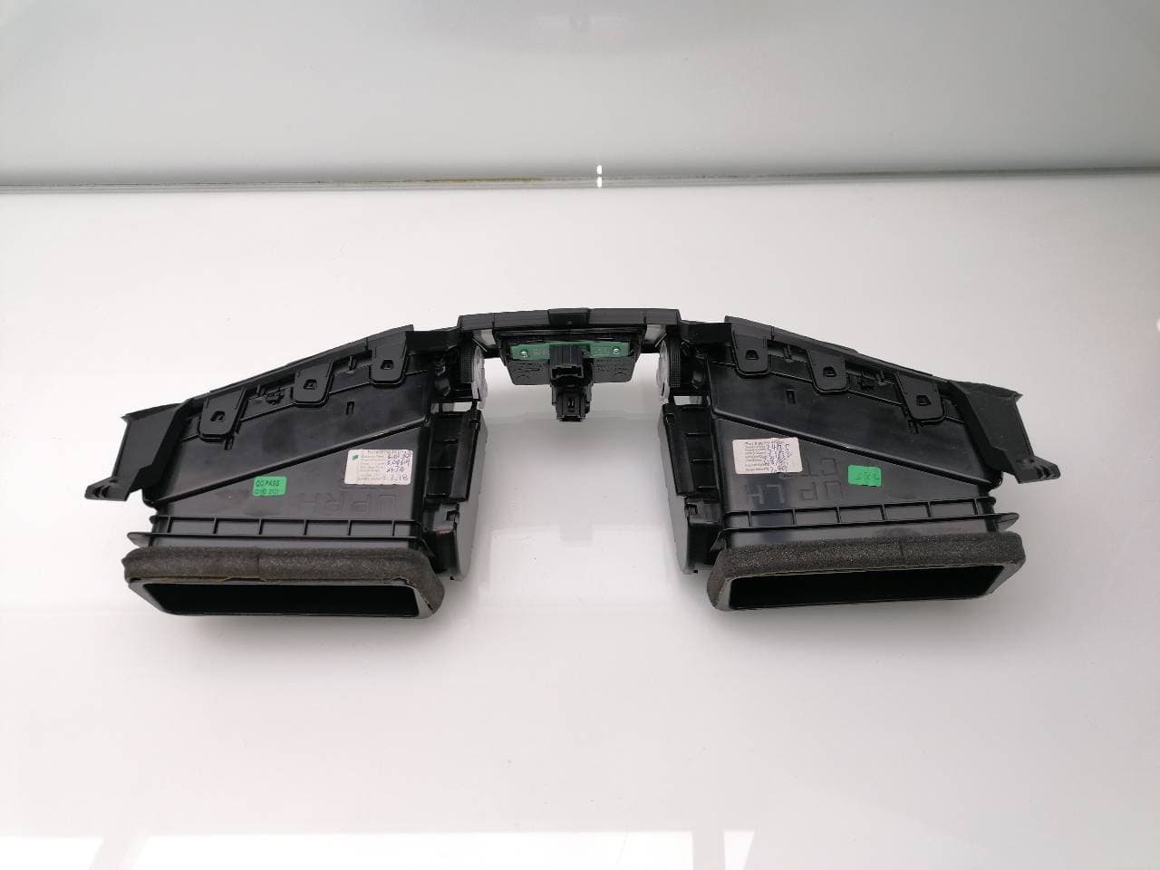 Plastico NISSAN NP300 PICK-UP (D23) 4
