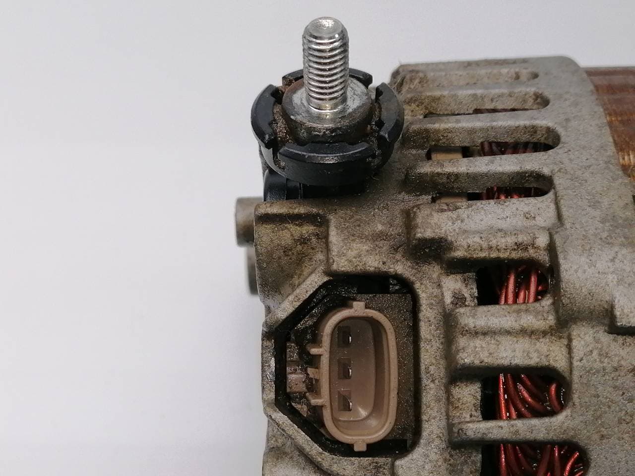 Alternador NISSAN NP300 PICK-UP (D23) 4