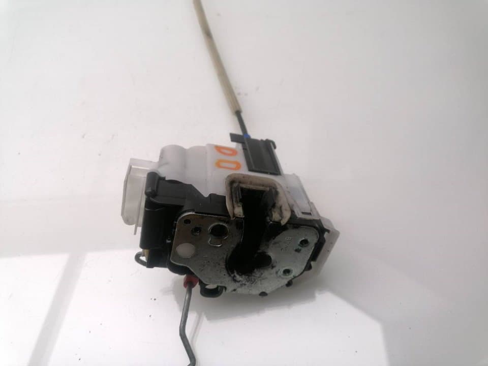 Cerradura puerta delantera derecha FIAT QUBO (300)