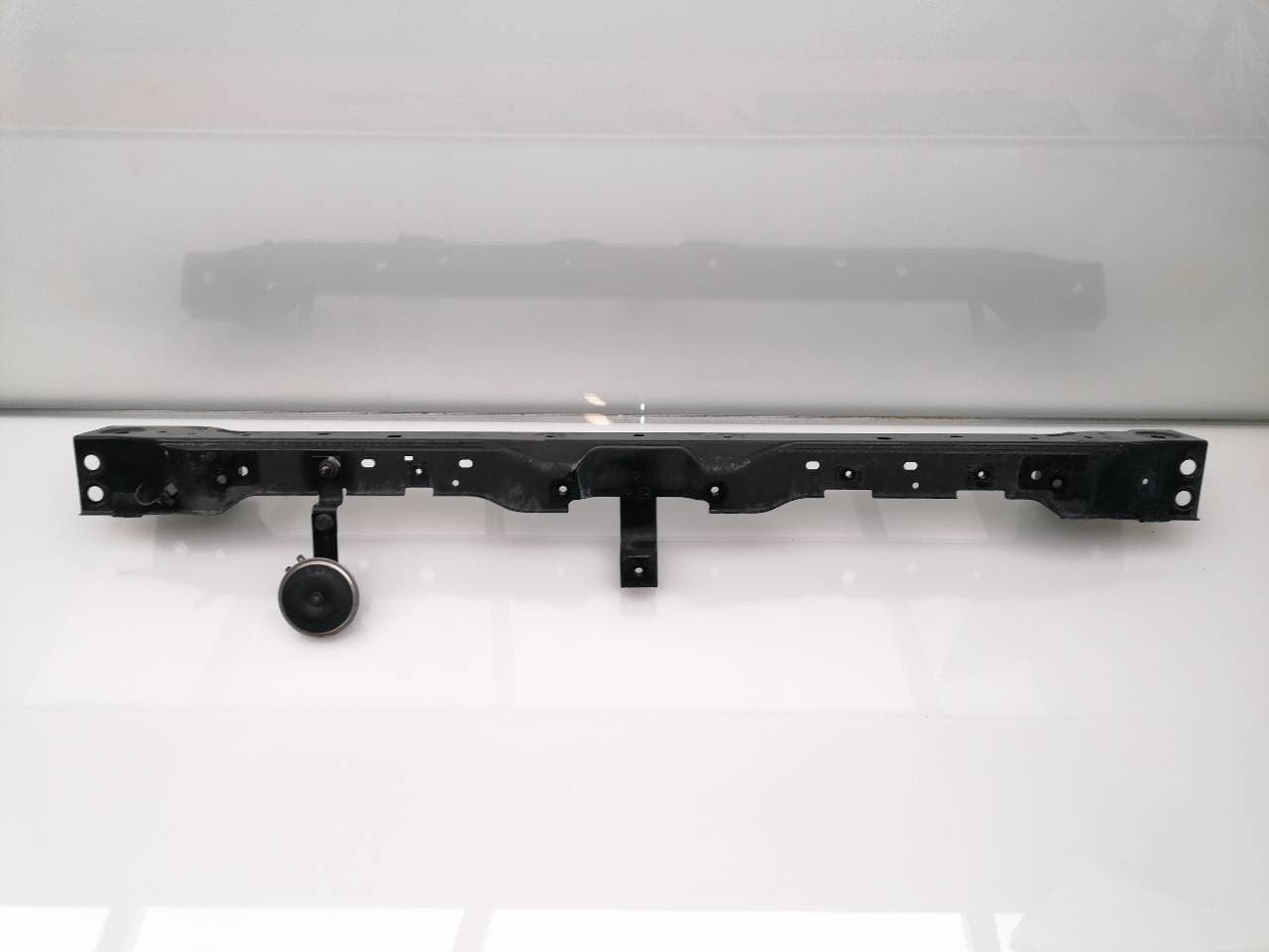 Refuerzo paragolpes delantero NISSAN NP300 PICK-UP (D23)