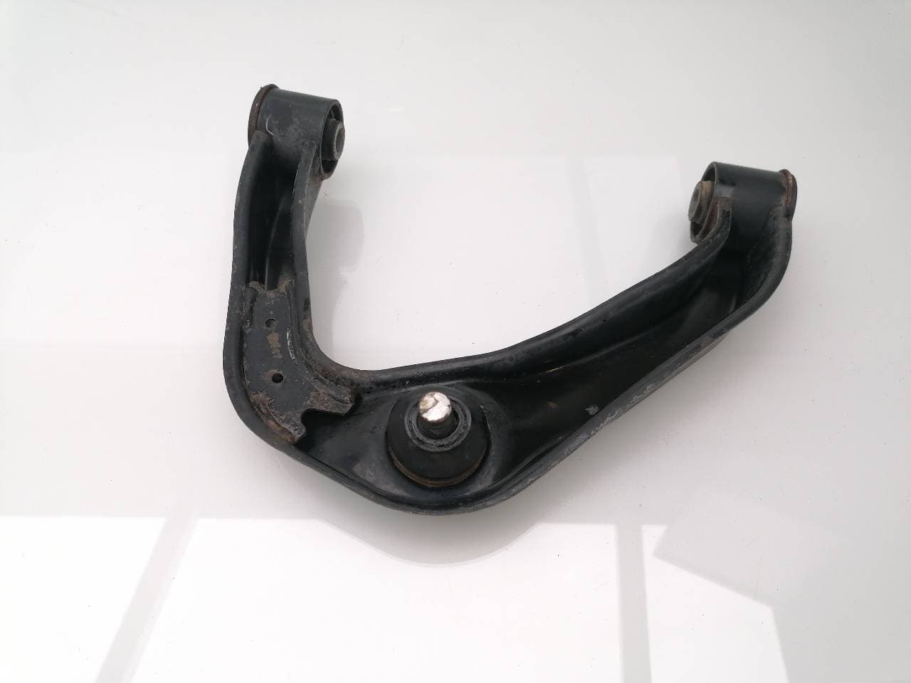 Brazo suspension superior delantero derecho NISSAN NP300 PICK-UP (D23) 2