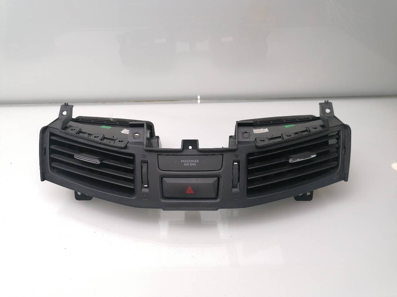 Plastico NISSAN NP300 PICK-UP (D23)