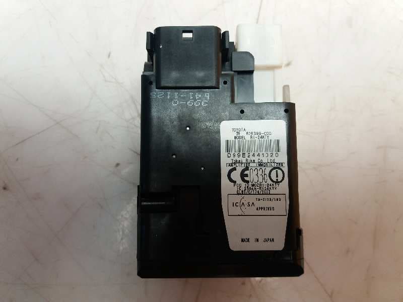 Conmutador de arranque TOYOTA COROLLA VERSO (R1)