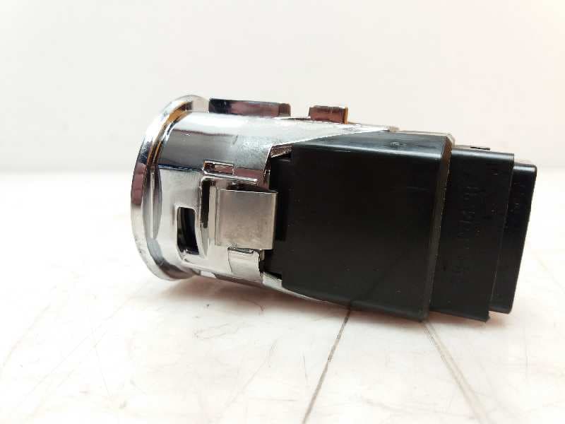 Interruptor TOYOTA COROLLA VERSO (R1) 3