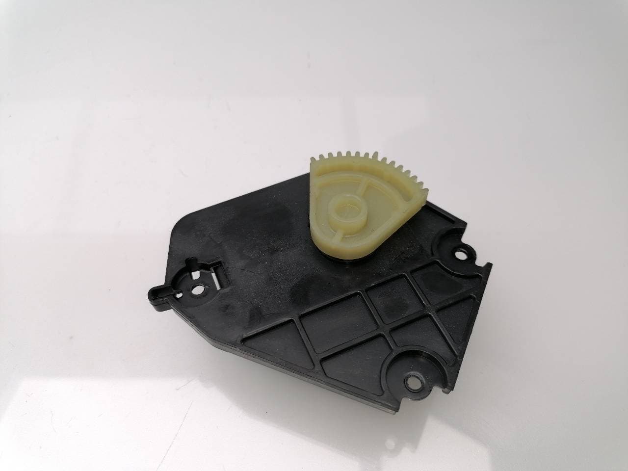 Motor calefaccion OPEL CORSA E 2