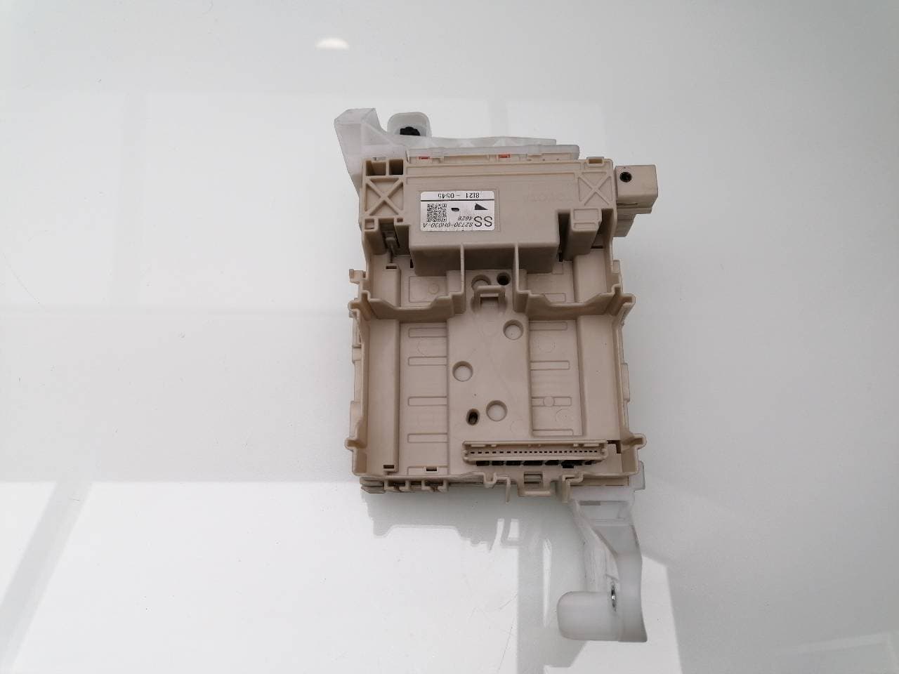 Caja reles / fusibles TOYOTA AYGO