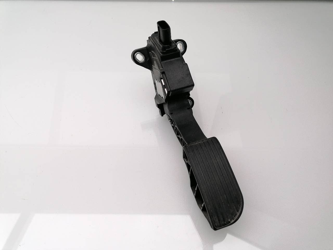 Pedal acelerador TOYOTA AYGO