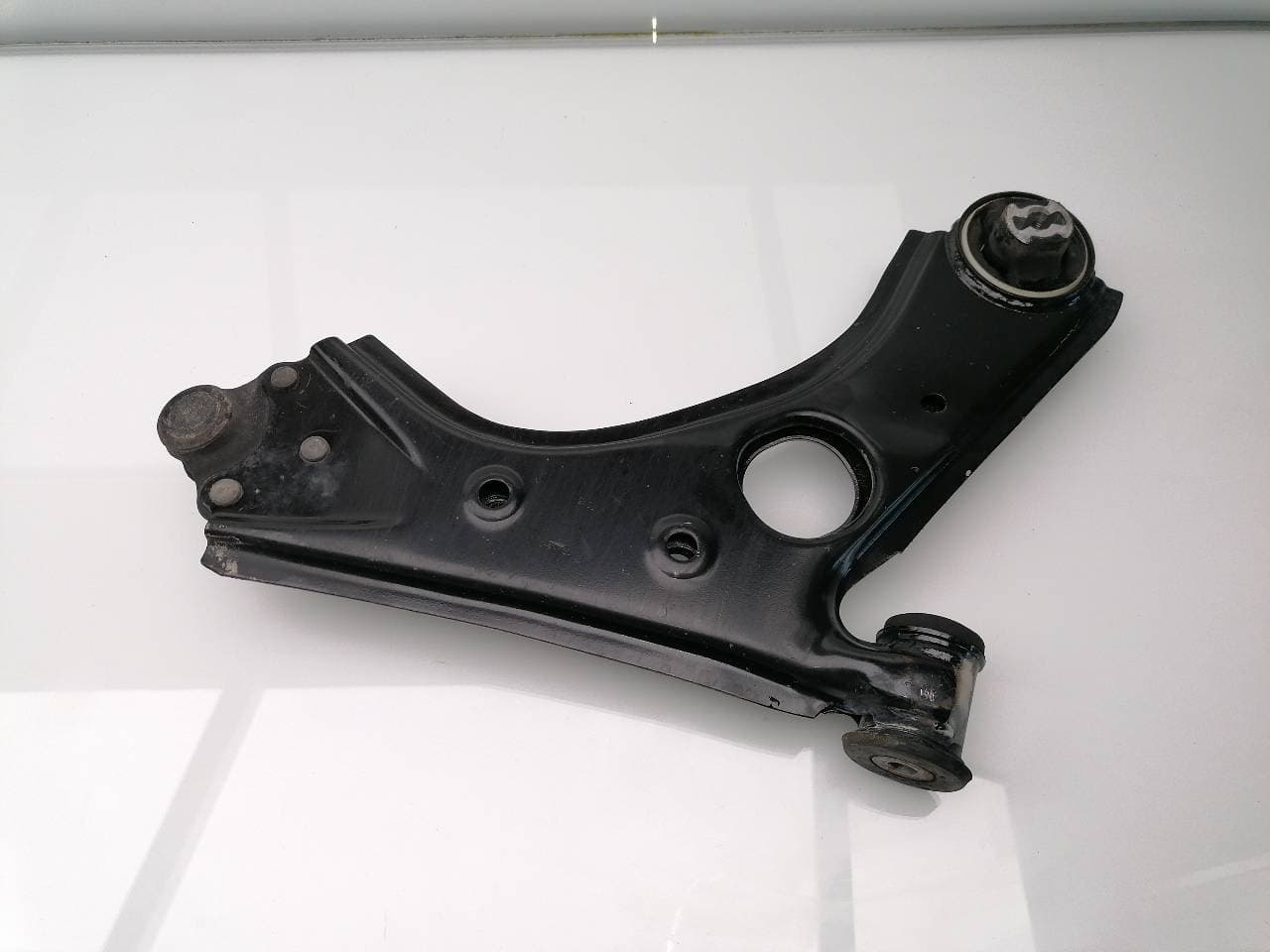 Brazo suspension inferior delantero izquierdo OPEL COMBO CARGO (E) 2