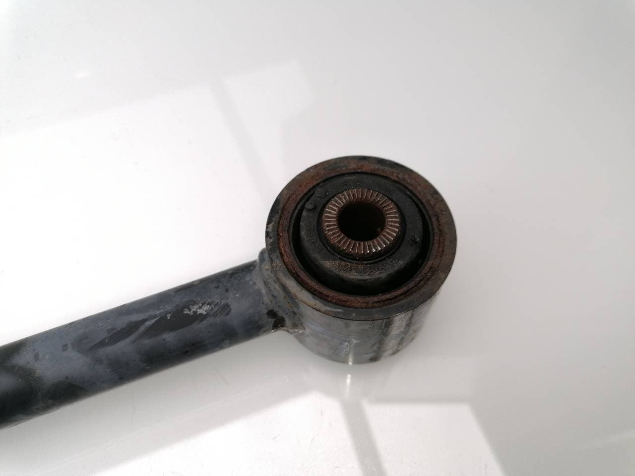 Brazo suspension superior trasero derecho NISSAN NP300 PICK-UP (D23) 3