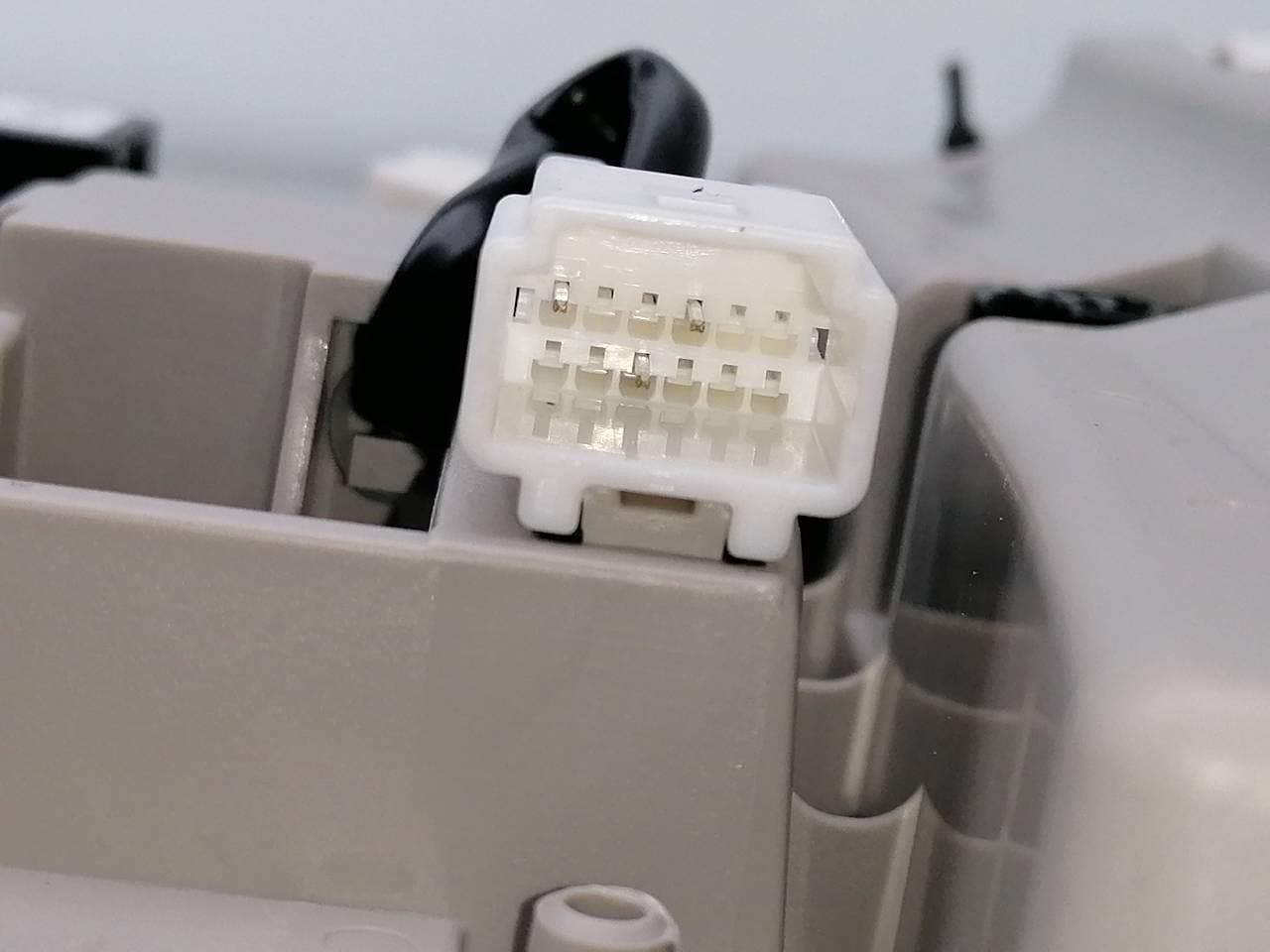 Luz interior NISSAN NP300 PICK-UP (D23) 3