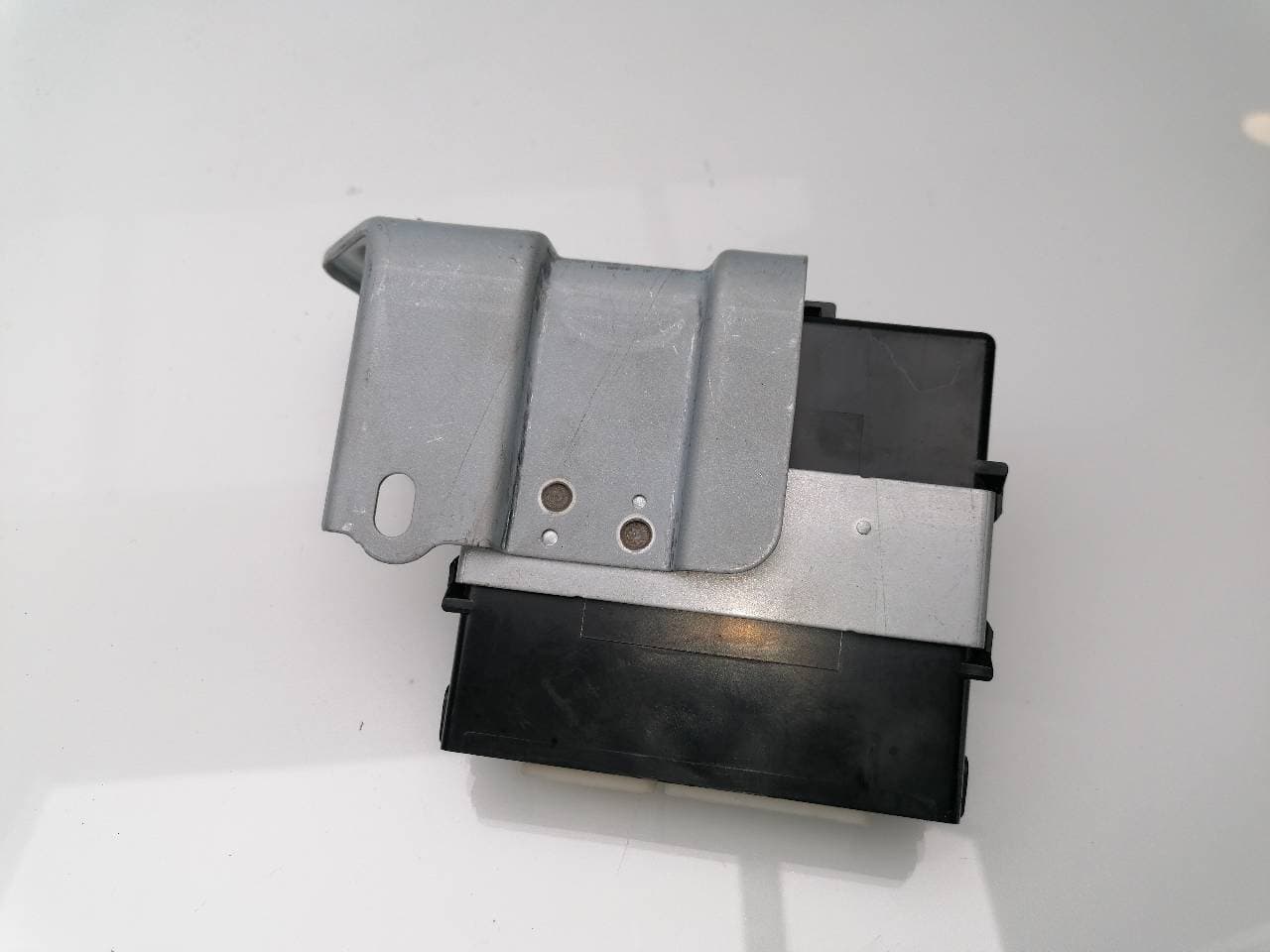Centralita faros xenon LEXUS RX 2