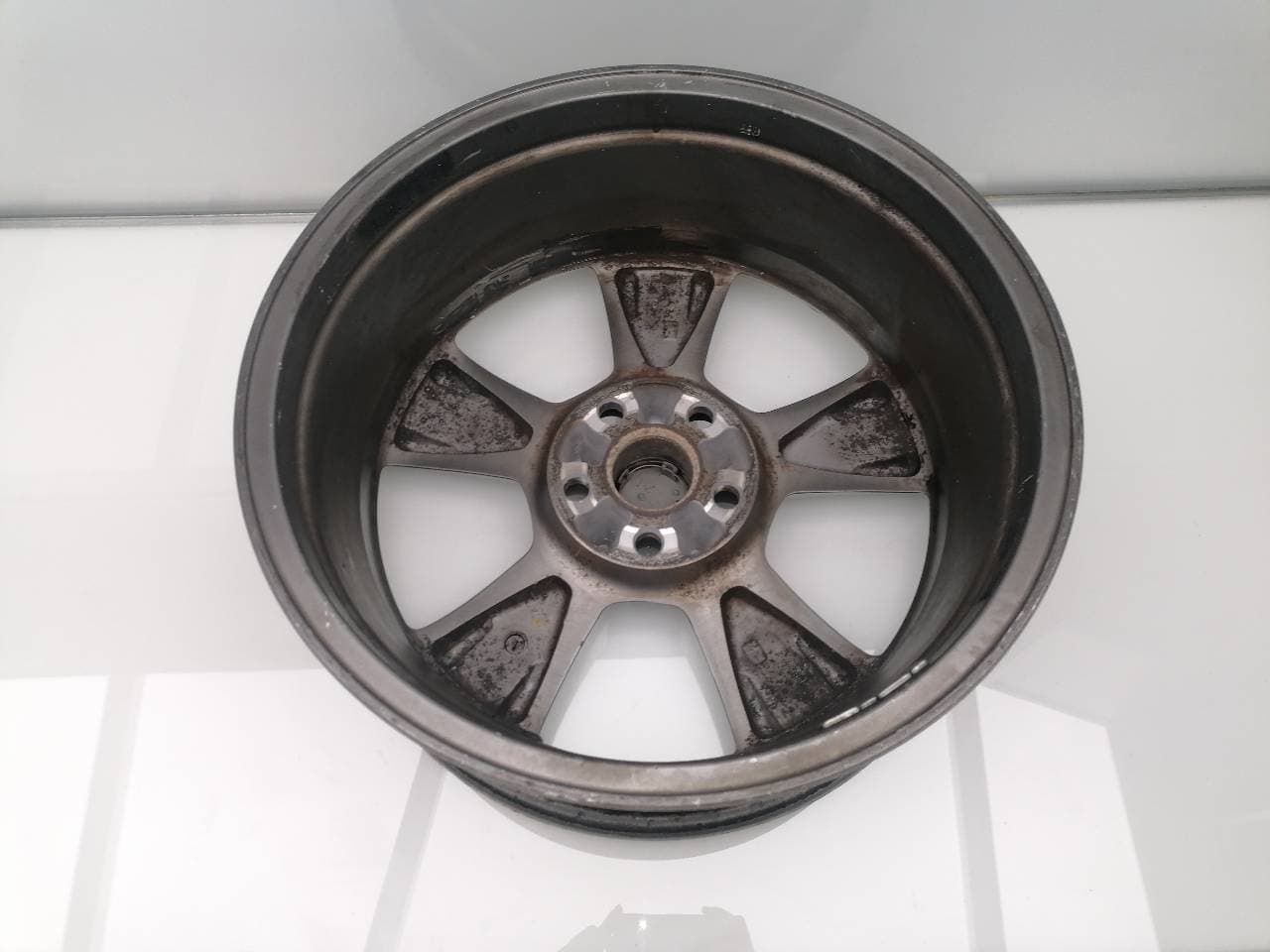 Llanta LEXUS RX 4