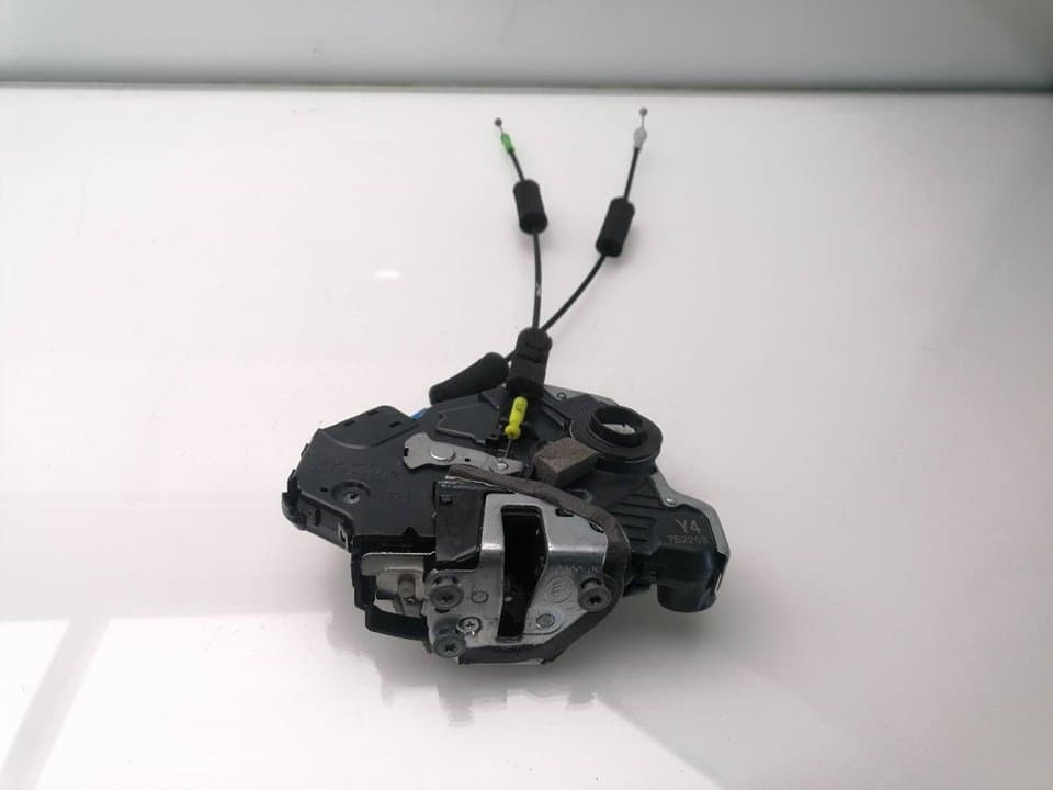 Cerradura puerta delantera derecha LEXUS RX