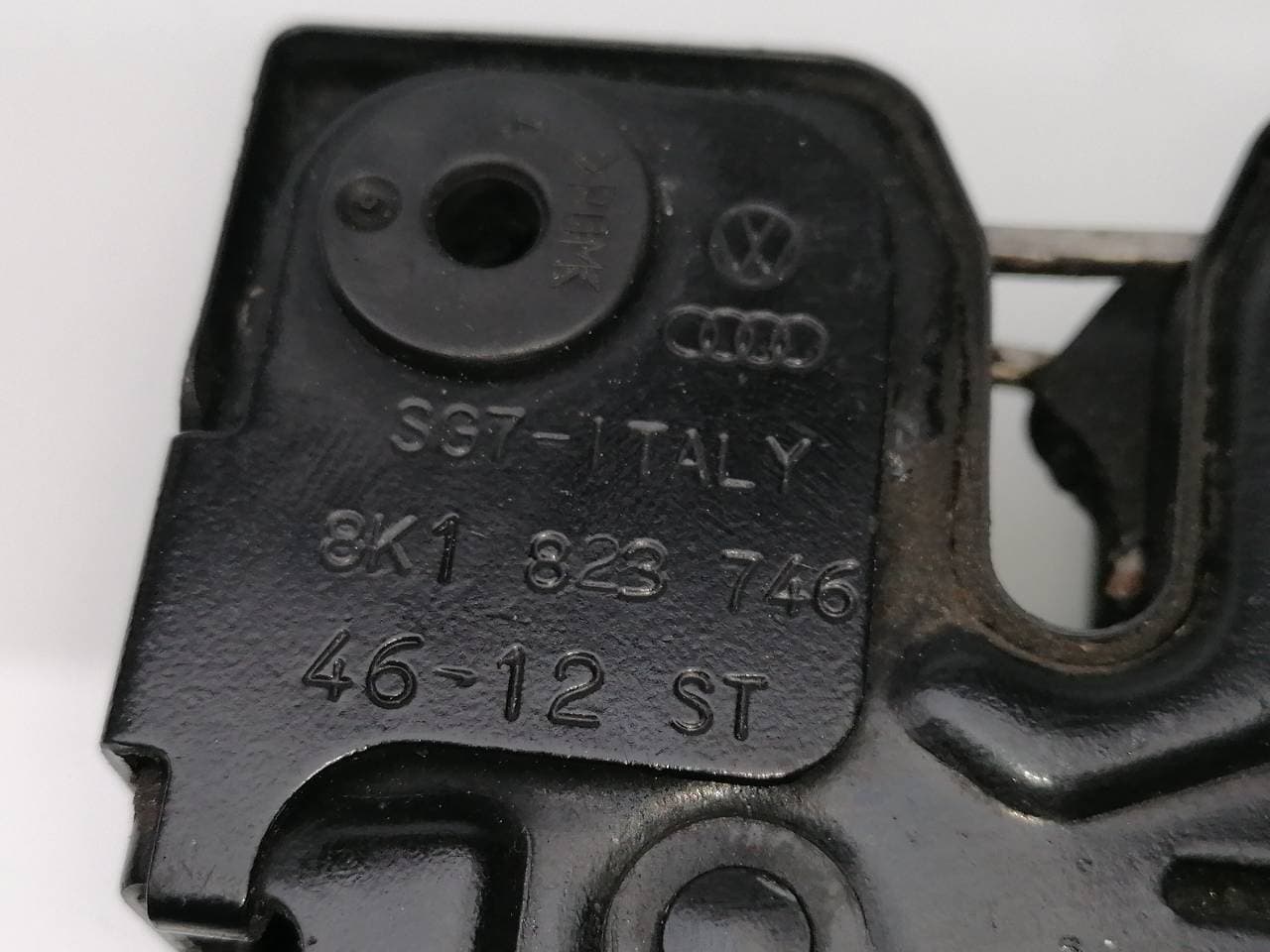 Cerradura capot AUDI A5 SPORTBACK (F5A) 4