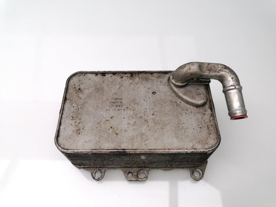 Radiador aceite AUDI A5 SPORTBACK (F5A)
