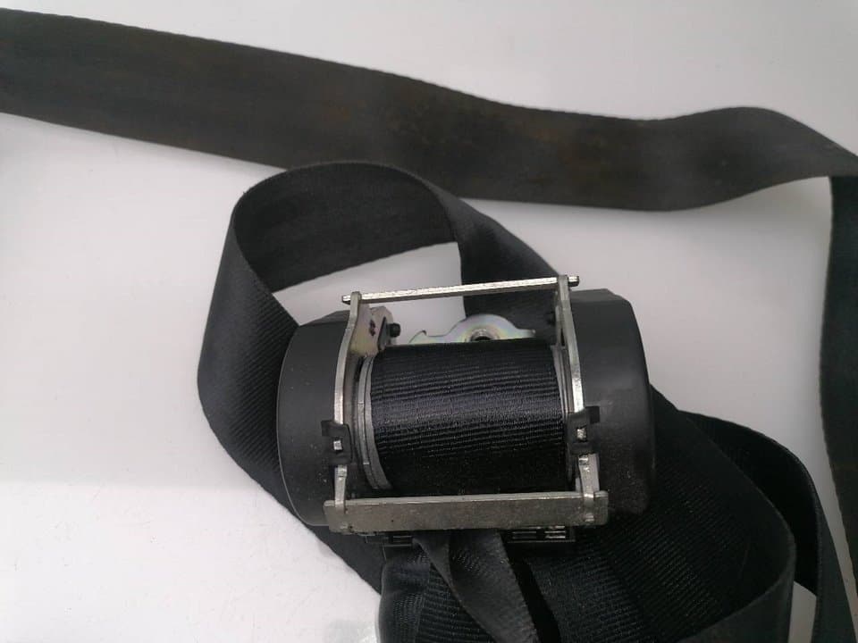 Cinturon seguridad delantero derecho DACIA DOKKER 3