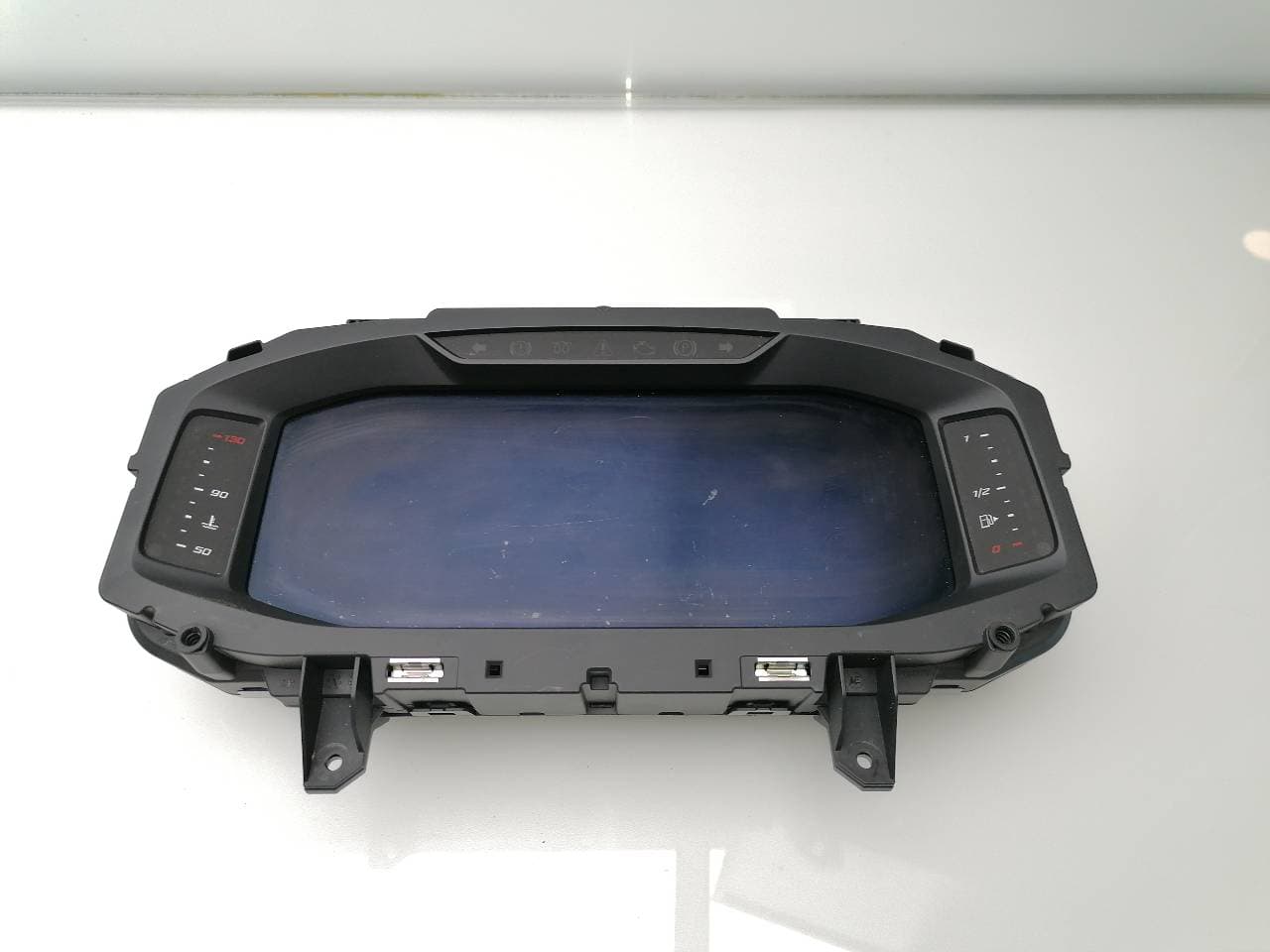 Cuadro instrumentos SEAT ARONA